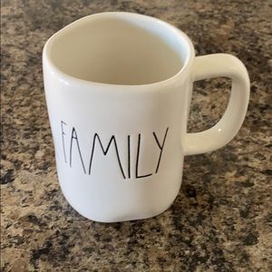 rae dunn family mug